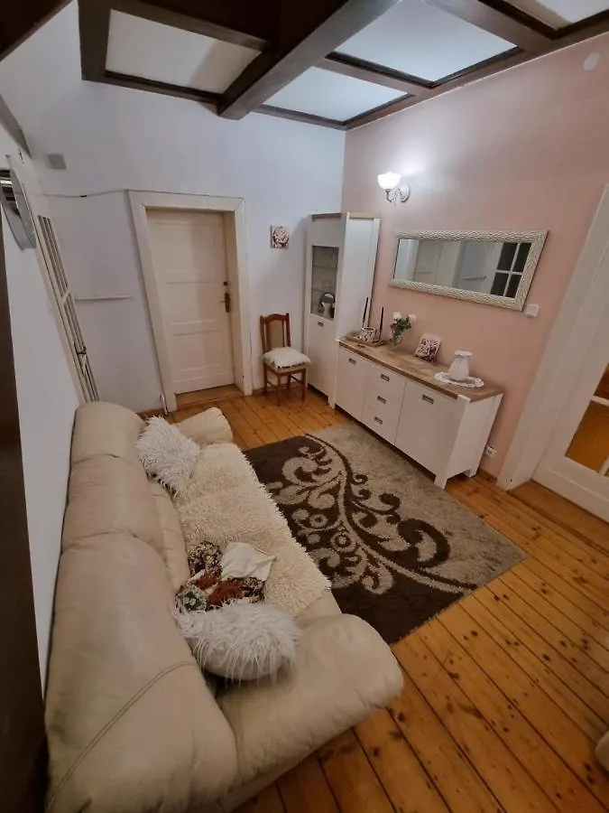 Willa Marta Szklarska Poręba Bed & Breakfast